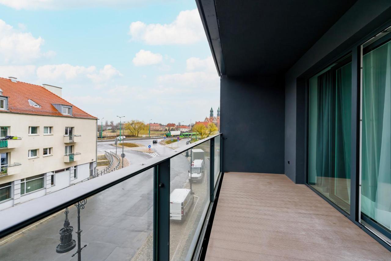 Apartments Poznan Chwaliszewo Residence With Free Garage By Noclegi Renters Ngoại thất bức ảnh
