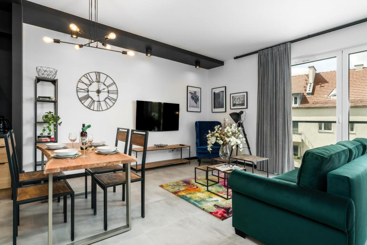 Apartments Poznan Chwaliszewo Residence With Free Garage By Noclegi Renters Ngoại thất bức ảnh